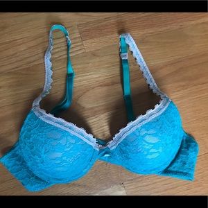 Aerie bra size 32A with underwire